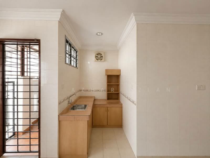 2-storey Terraced House for Sale in Usj 2 (Subang Jaya) - Nor Azhar Azlan - Kitchen - PropertyGuru.com.my