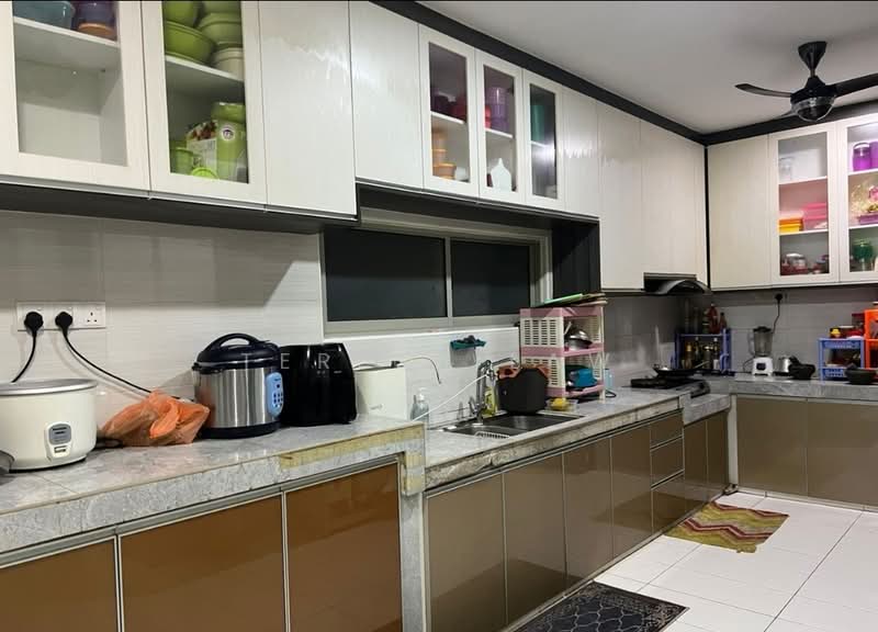 Semi-Detached House for Rent in Taman Bukit Serdang (Seri Kembangan) - Teresa Law - PropertyGuru.com.my