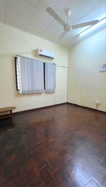 2-storey Terraced House for Rent in Bandar Teknologi Kajang (Kajang) - Maryam . - Interior - PropertyGuru.com.my
