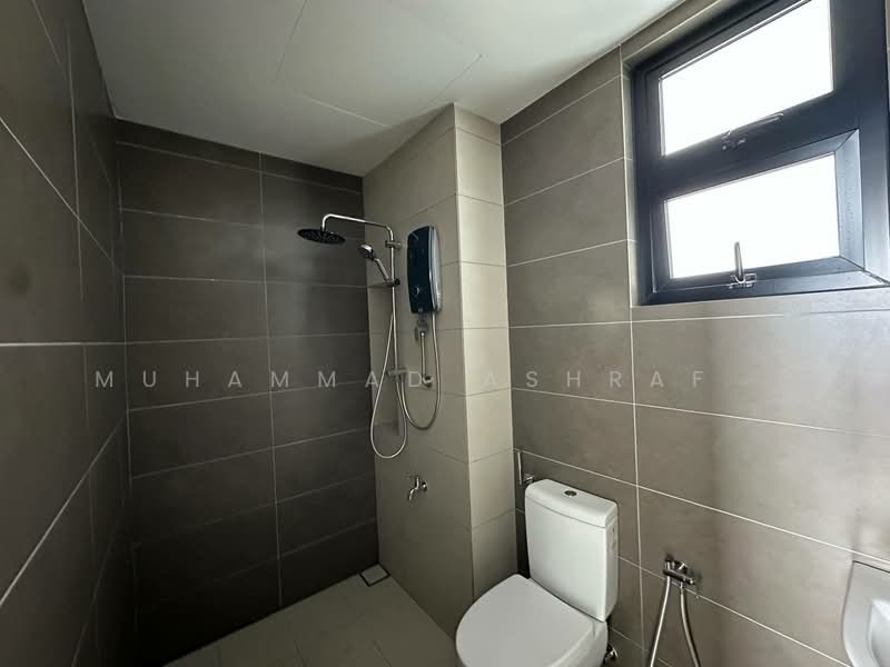 Condominium for Sale at Setia Seraya Residences - Muhammad Ashraf . - Bathroom - PropertyGuru.com.my