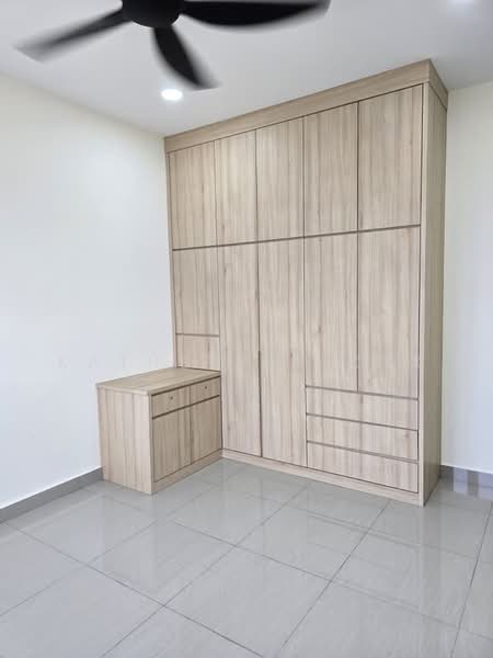 Service Residence for Sale at SkyLake Residence - Katherine Cyx - Bedroom - PropertyGuru.com.my