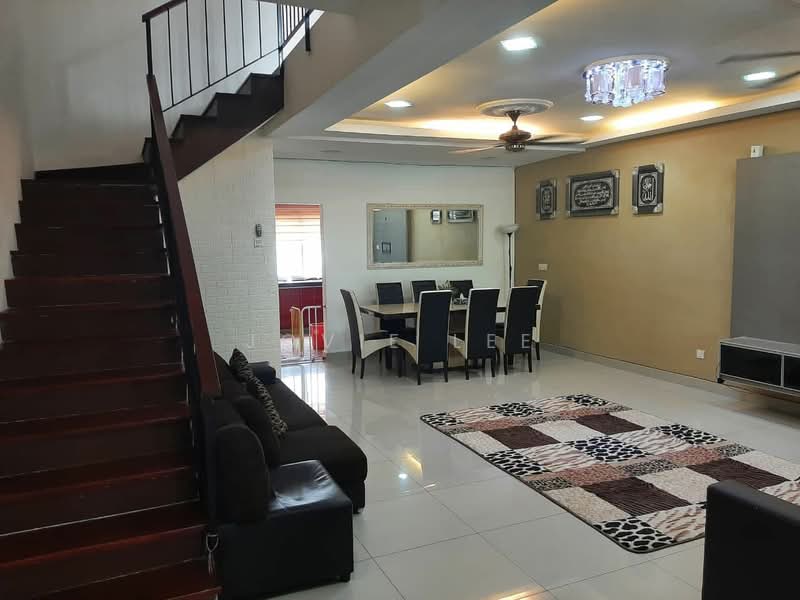 Rumah Teres 2 Tingkat untuk Disewa di Beranang (Selangor) - Jovie Lee - Living Room - PropertyGuru.com.my