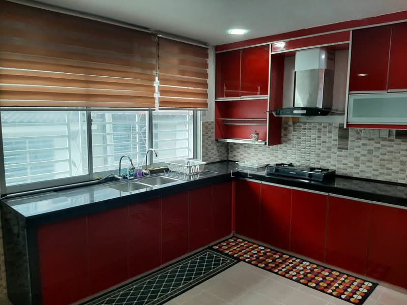 Rumah Teres 2 Tingkat untuk Disewa di Beranang (Selangor) - Jovie Lee - Kitchen - PropertyGuru.com.my