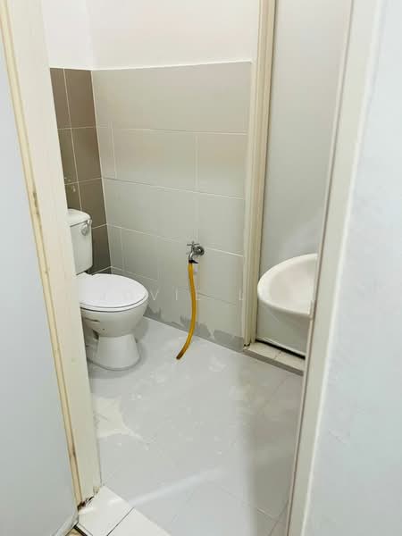 Rumah Teres 2 Tingkat untuk Disewa di Beranang (Selangor) - Jovie Lee - Bathroom - PropertyGuru.com.my