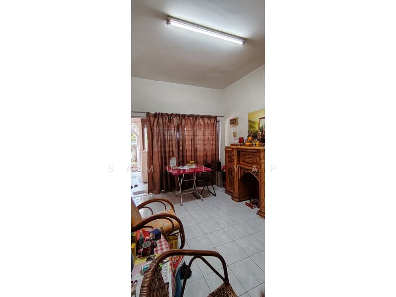 Rumah Bandar untuk Dijual di Taman Lagenda Mas (Cheras) - Samuel Yap - Living Room - PropertyGuru.com.my