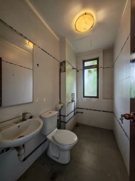 Semi-Detached House for Rent in Glenmarie Cove (Klang) - JK Leong - Bathroom - PropertyGuru.com.my