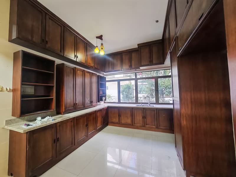 Semi-Detached House for Rent in Glenmarie Cove (Klang) - JK Leong - Kitchen - PropertyGuru.com.my
