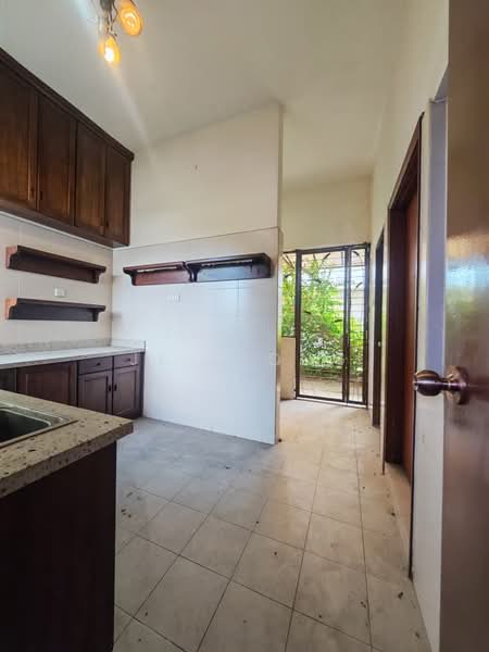 Semi-Detached House for Rent in Glenmarie Cove (Klang) - JK Leong - Kitchen - PropertyGuru.com.my