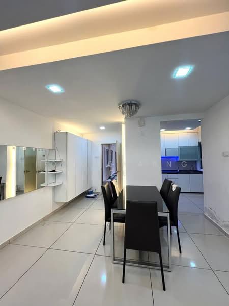 Pangsapuri untuk Disewa di Larkin Residence (Phase Three) - Hong Charng Lee - Dining Room - PropertyGuru.com.my