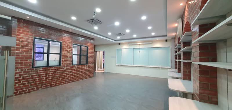 Office for Rent in Taman Puchong Prima (Puchong) - Jarren Tan - Study - PropertyGuru.com.my