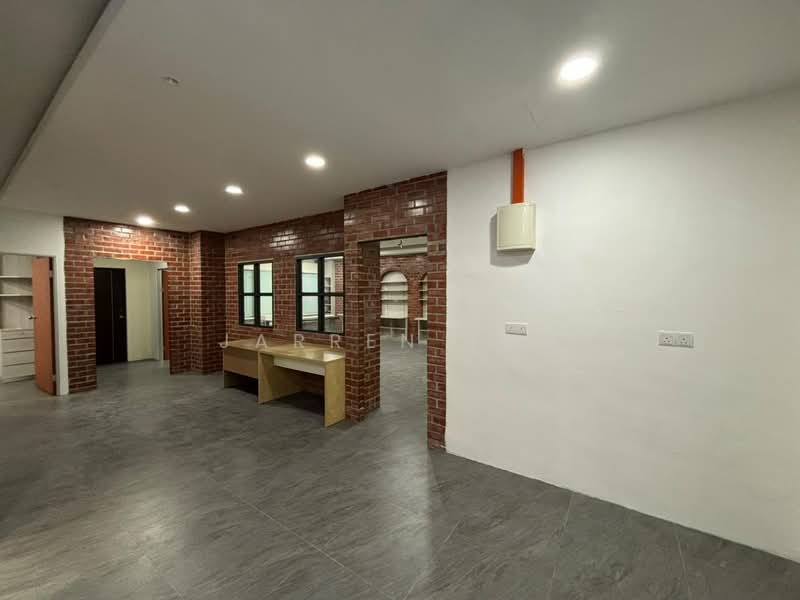 Office for Rent in Taman Puchong Prima (Puchong) - Jarren Tan - Interior - PropertyGuru.com.my