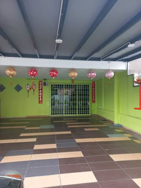 2-storey Terraced House for Sale in Taman Tun Perak (Rawang) - SK Luk - Exterior - PropertyGuru.com.my