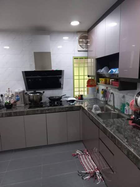 2-storey Terraced House for Sale in Taman Tun Perak (Rawang) - SK Luk - Kitchen - PropertyGuru.com.my