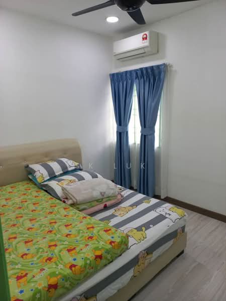 2-storey Terraced House for Sale in Taman Tun Perak (Rawang) - SK Luk - Bedroom - PropertyGuru.com.my