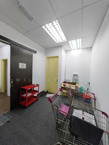 Pejabat untuk Disewa di Klang (Selangor) - William Yeoh - Corridor - PropertyGuru.com.my