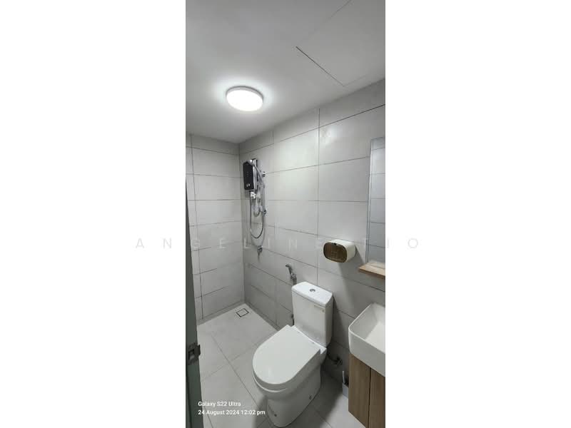 Servis Apartment untuk Disewa di Sinaran @ Utropolis - Angeline Tio - Bathroom - PropertyGuru.com.my