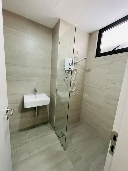 Service Residence for Rent at BeCentral @ i-City - Hong Ng - Bathroom - PropertyGuru.com.my