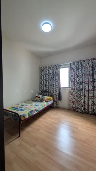 Condominium for Sale at The Tamarind - Evan Chan - Bedroom - PropertyGuru.com.my
