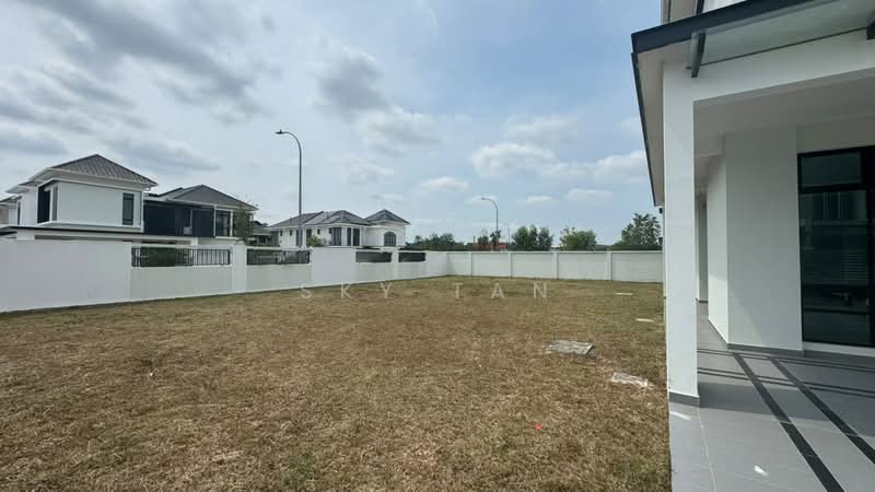 Semi-Detached House for Sale in Setia Tropika (Johor Bahru) - Sky Tan - Exterior - PropertyGuru.com.my