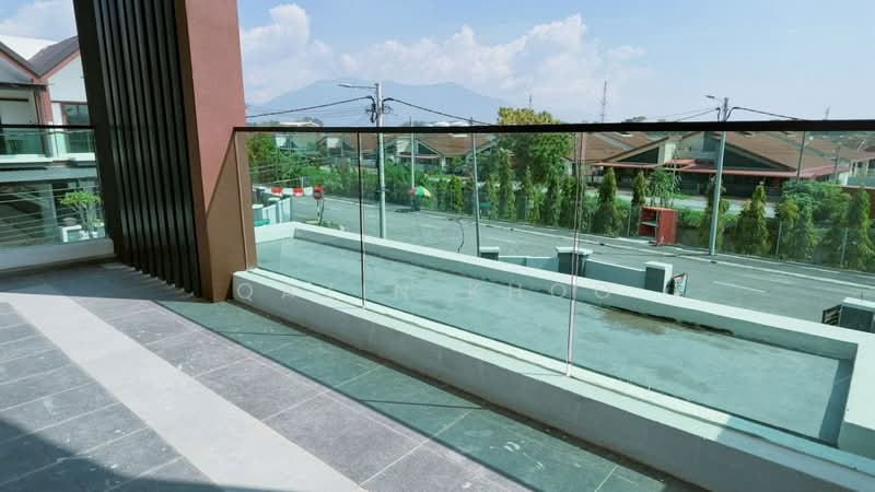 2-storey Terraced House for Sale in Kelebang (Ipoh) - Qazin Khoo - Balcony - PropertyGuru.com.my