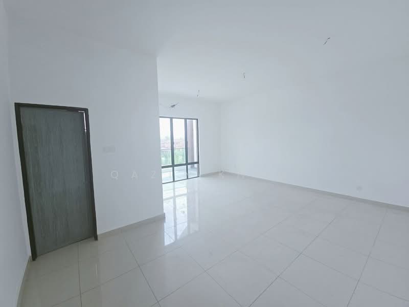 2-storey Terraced House for Sale in Kelebang (Ipoh) - Qazin Khoo - Living Room - PropertyGuru.com.my