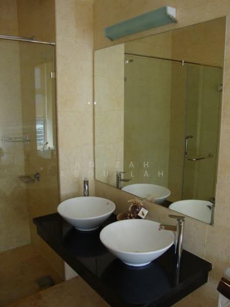 Condominium for Sale at Idaman Residence - Anizah Abdullah - Bathroom - PropertyGuru.com.my