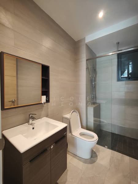 Condominium for Rent at Trinity Pentamont - Nicole Cheong - Bathroom - PropertyGuru.com.my