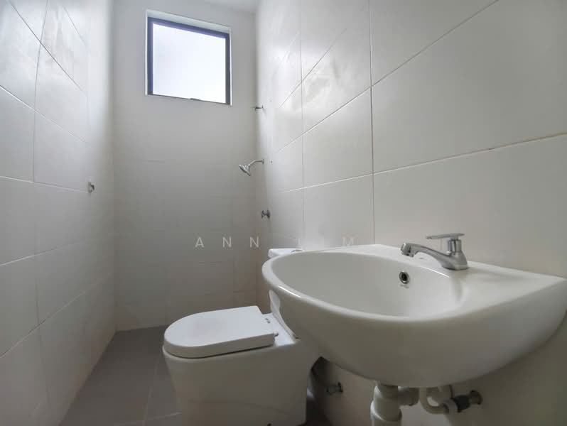 Rumah Berkembar untuk Dijual di Taman Ozana Impian (Bukit Katil) - Ann Lim - PropertyGuru.com.my