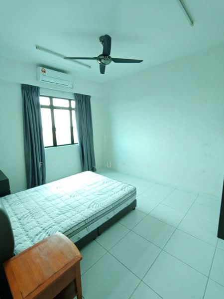 Service Residence for Rent at Sky Oasis Residence (Pangsapuri Oasis 1) - Foo Jun Tao - Bedroom - PropertyGuru.com.my
