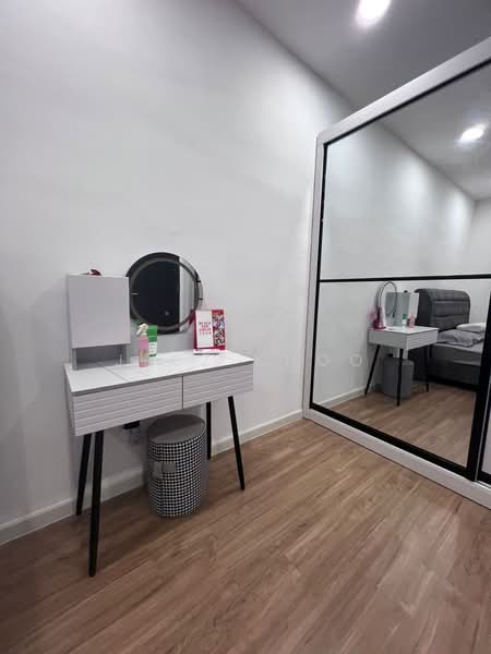 Service Residence for Sale at Sunway Velocity TWO - JESZ KHOO - PropertyGuru.com.my