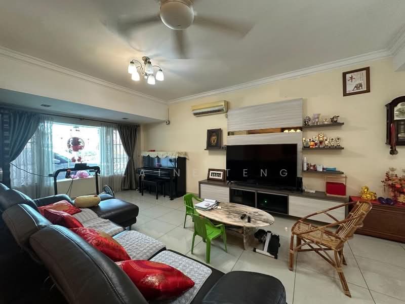 Terraced House for Sale in Bandar Botanic (Klang) - Elaine Teng - Living Room - PropertyGuru.com.my