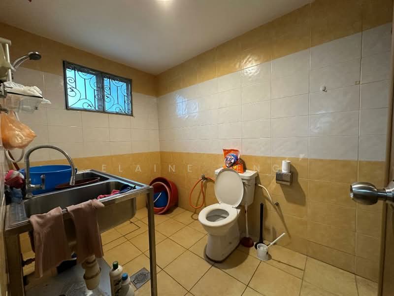 Terraced House for Sale in Bandar Botanic (Klang) - Elaine Teng - Bathroom - PropertyGuru.com.my