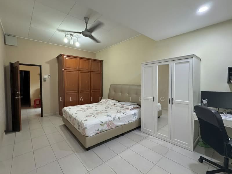 Terraced House for Sale in Bandar Botanic (Klang) - Elaine Teng - Bedroom - PropertyGuru.com.my