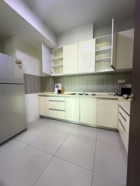 Service Residence for Rent at Saujana Residency - Hilson Chan - Kitchen - PropertyGuru.com.my