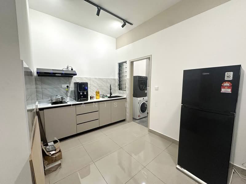 Service Residence for Rent at The Harmony - Yanise Lee - Kitchen - PropertyGuru.com.my