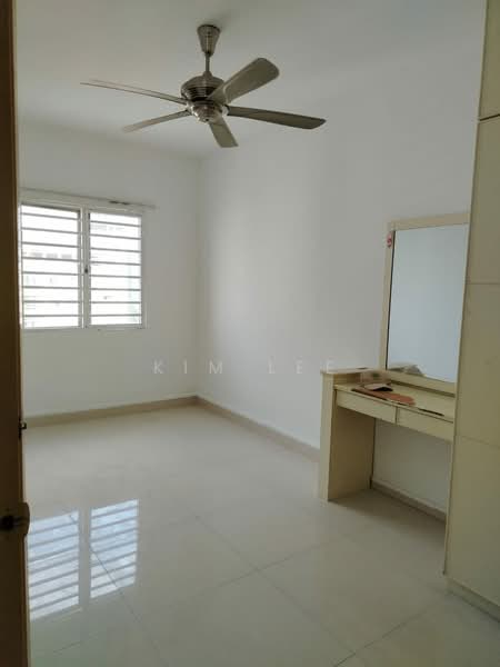 Kondominium untuk Disewa di Endah Regal Condominium - Kim Lee - PropertyGuru.com.my