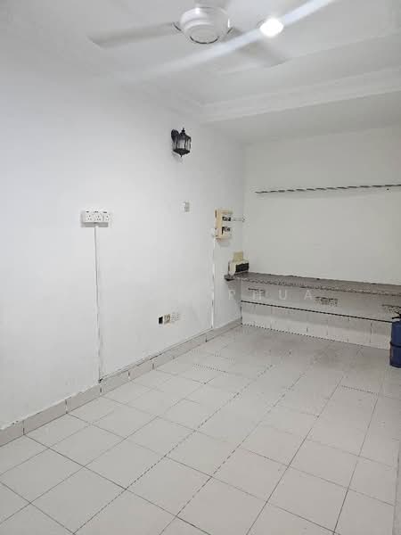 Rumah Teres 2 Tingkat untuk Disewa di Austin (Johor Bahru) - Tommy Phua - Interior - PropertyGuru.com.my
