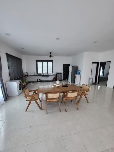 Bungalow for Sale in Sungai Siput (Perak) - Qazin Khoo - Kitchen - PropertyGuru.com.my