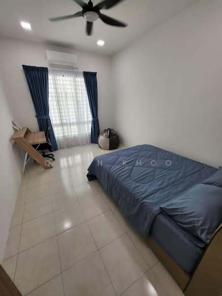 Bungalow for Sale in Sungai Siput (Perak) - Qazin Khoo - Bedroom - PropertyGuru.com.my