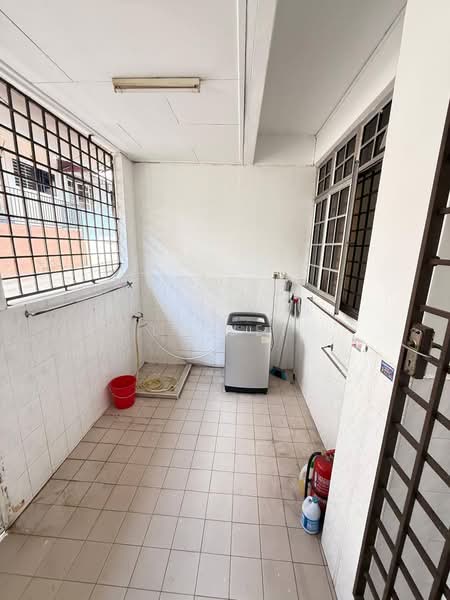 Rumah Teres 2 Tingkat untuk Disewa di Taman Pelangi (Johor Bahru) - Li Wei - PropertyGuru.com.my
