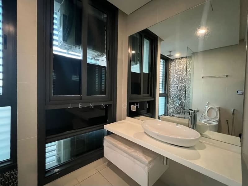 Servis Apartment untuk Disewa di Vogue Suites One - Jenn Chiew - Bathroom - PropertyGuru.com.my
