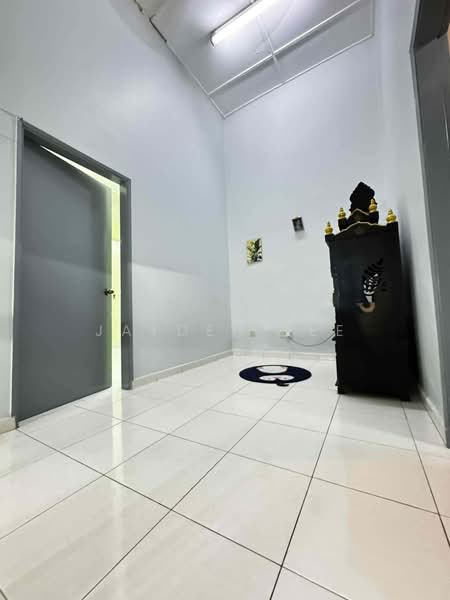 2-storey Terraced House for Sale in BANDAR PUCHONG JAYA (Puchong) - Jayden Lee - Interior - PropertyGuru.com.my