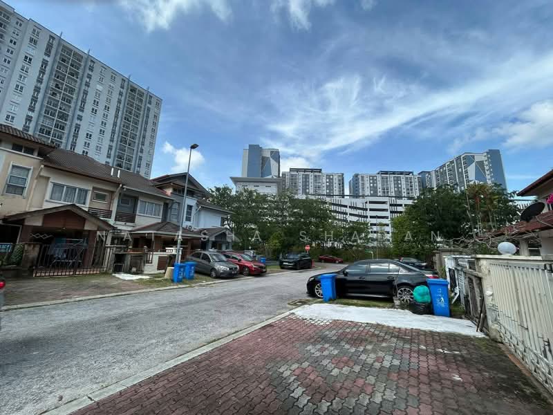 2-storey Terraced House for Sale in Bukit Jelutong (Shah Alam) - Natasha Shadan - Exterior - PropertyGuru.com.my