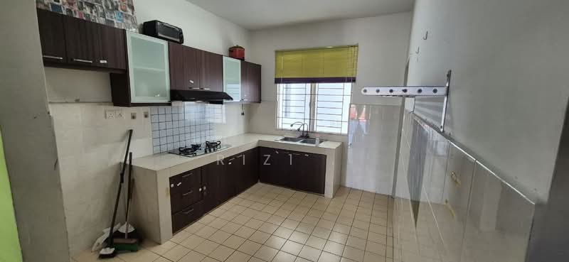 Condominium for Rent at Pearl Avenue - RIZ1 . - Kitchen - PropertyGuru.com.my