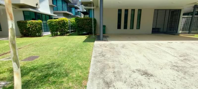 Semi-Detached House for Sale in Leisure Farm (Gelang Patah) - Jia En Lee - PropertyGuru.com.my