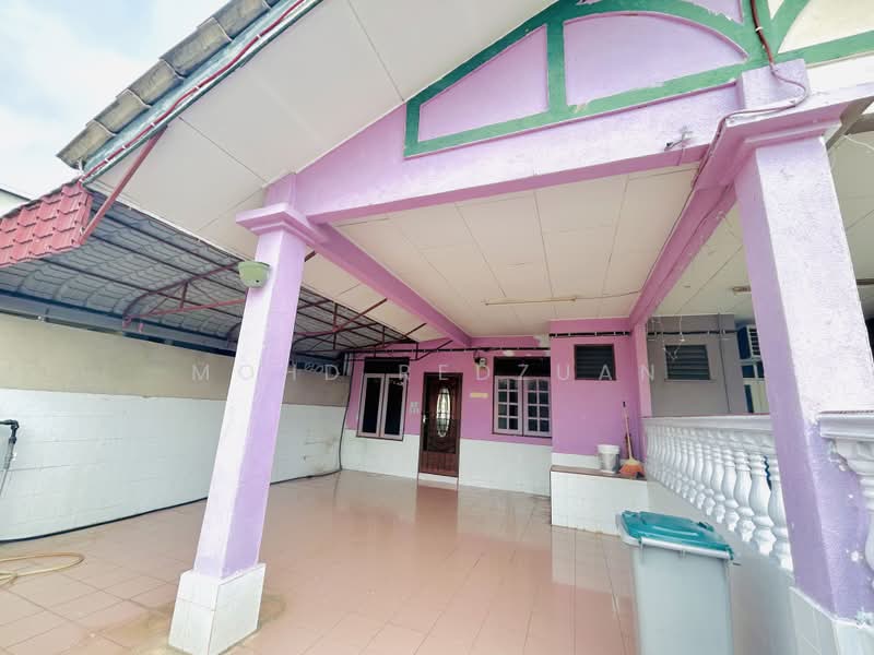 Rumah Teres 1 Tingkat untuk Dijual di Taman Desa Idaman (Durian Tunggal) - Mohd Redzuan - Exterior - PropertyGuru.com.my