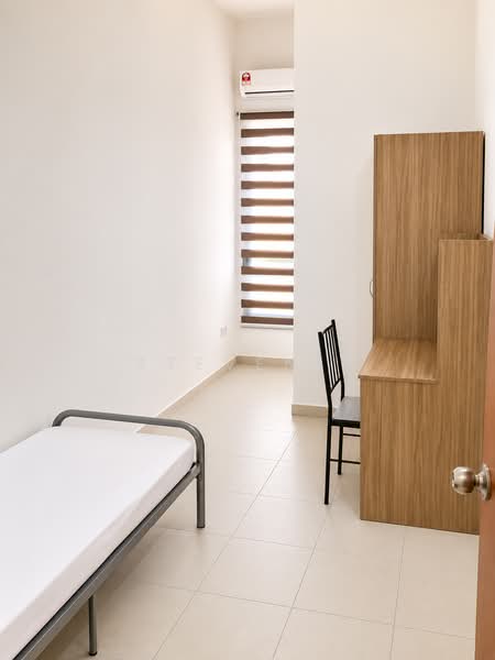 Rumah Teres 1 Tingkat untuk Dijual di Kampar Putra (Kampar) - Steven . - Bedroom - PropertyGuru.com.my