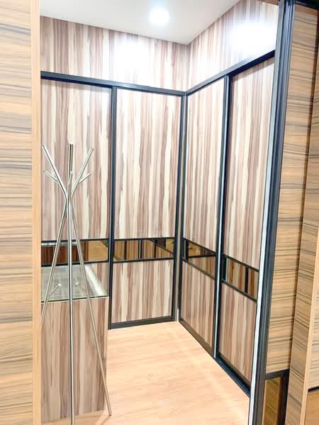 Condominium for Rent at Zefer Hill Residence - Peggy Lim - Corridor - PropertyGuru.com.my
