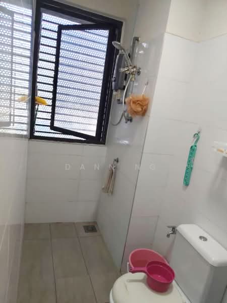 Servis Apartment untuk Disewa di Core Soho Suite - Dann Ng - Bathroom - PropertyGuru.com.my