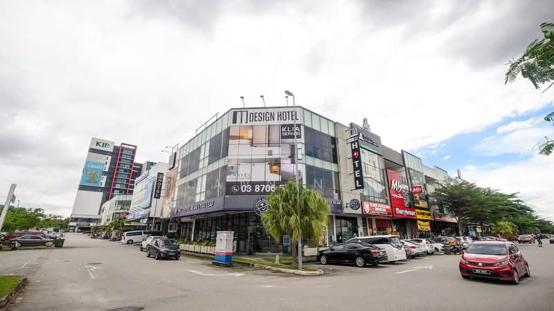 Servis Apartment untuk Disewa di Core Soho Suite - Dann Ng - Exterior - PropertyGuru.com.my
